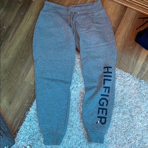 Tommy Hilfiger joggers